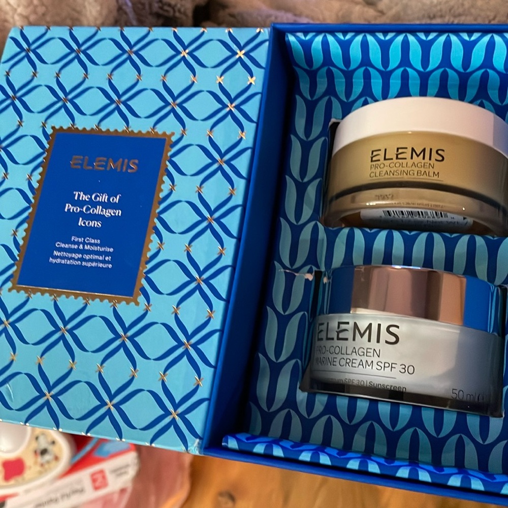 Elemis the gifts of pro-collagen icons